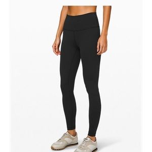 Lulu Lemon WunderUnder HighRise Leggings size 6